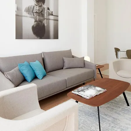 Moon River By Feelfree Apartment