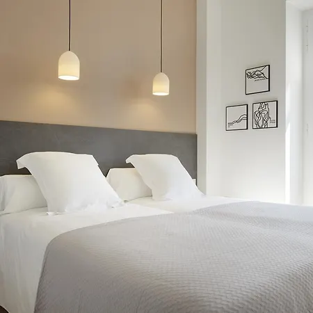 Apartment Moon River By Feelfree *