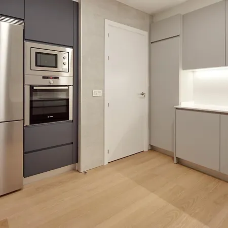 Apartment Moon River By Feelfree *
